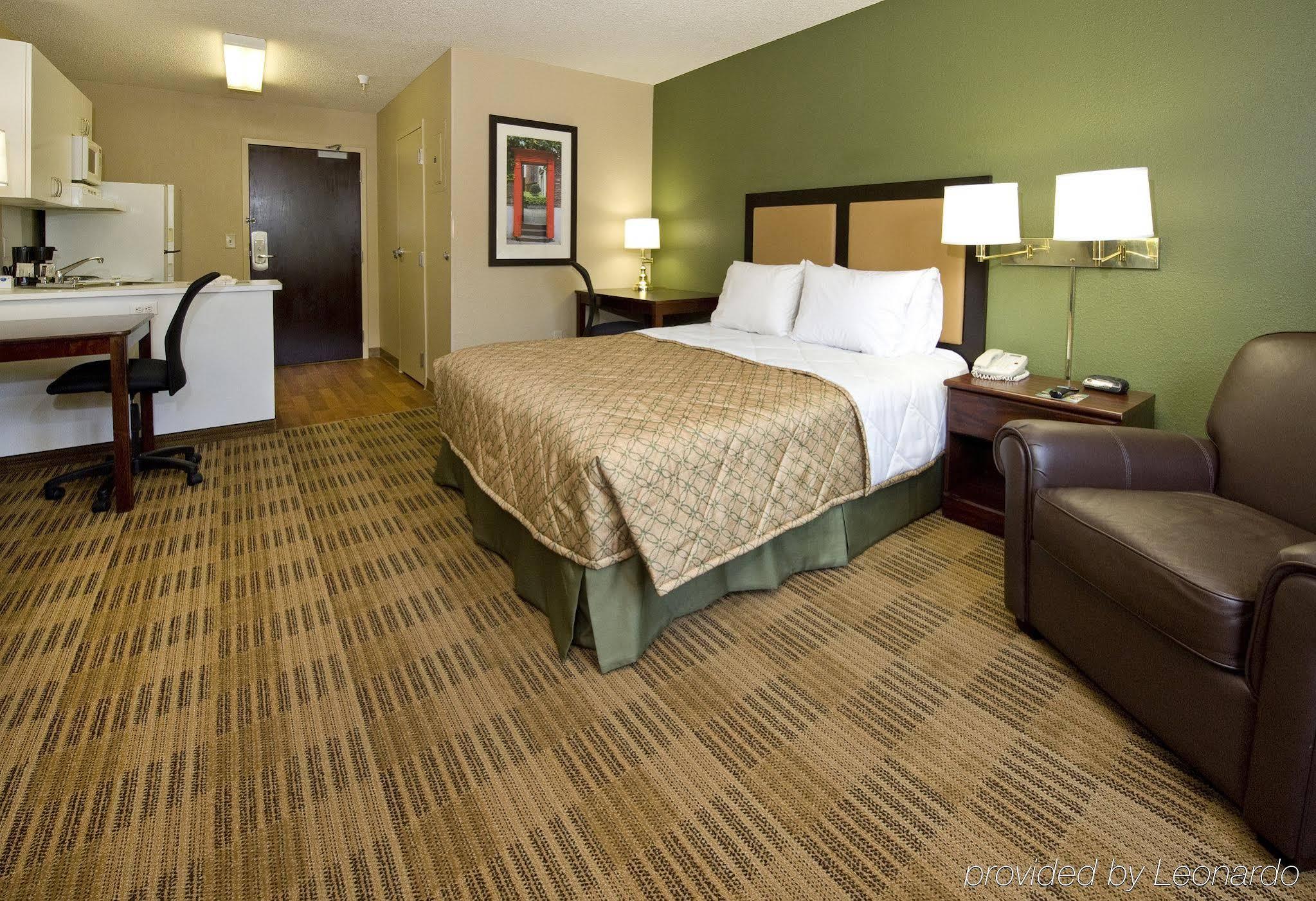 Extended Stay America Suites - Philadelphia - Plymouth Meeting - East Exterior foto